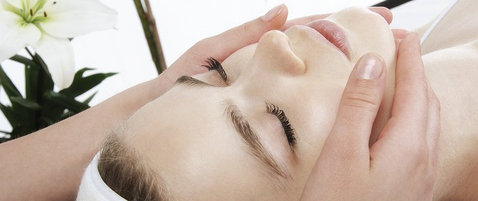Soins pour le visage Apparthôtel Magic Tropical Splash Benidorm Soins pour le visage Apparthôtel Magic Tropical Splash Benidorm